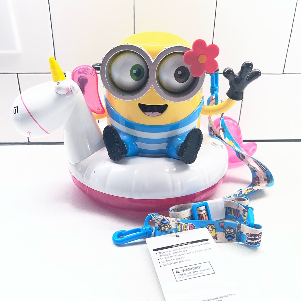 Minion Inflatable Pool Toy with Unicorn Float Popcorn Bucket